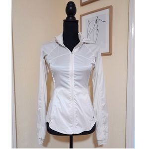 Lululemon hooded jacket size 4